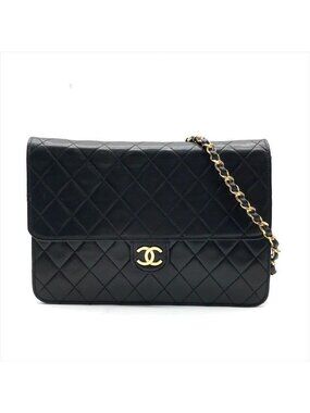 Chanel Quilted Lambskin CC Logo Push Lock Chain Shoulder Bag Black